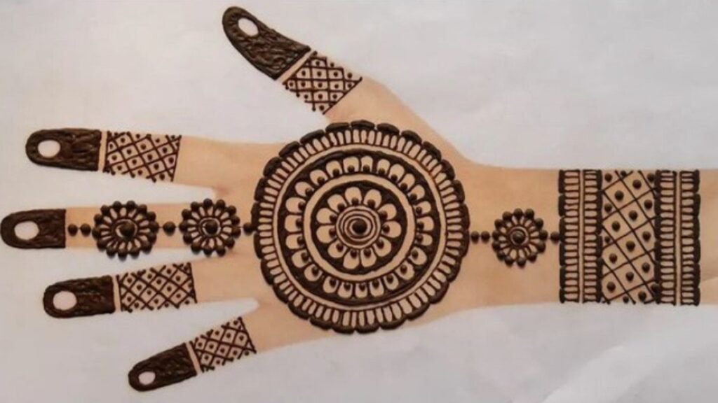 child mehndi design