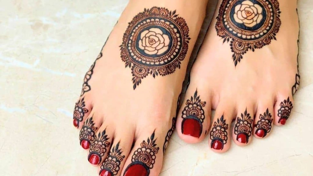 Stylish Mehndi Design