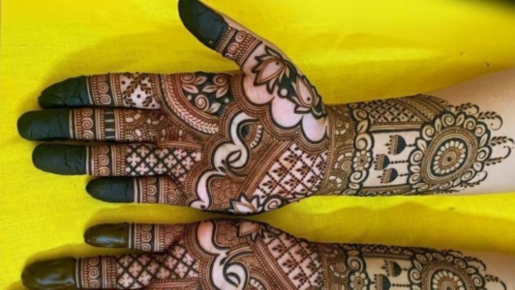 Stylish Mehndi Design