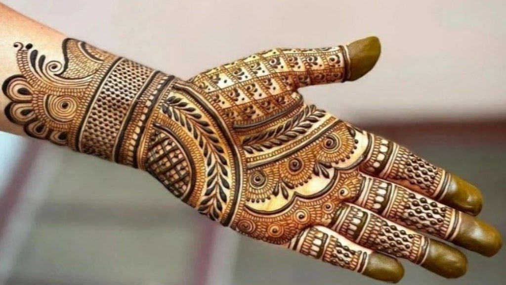 Stylish Mehndi Design