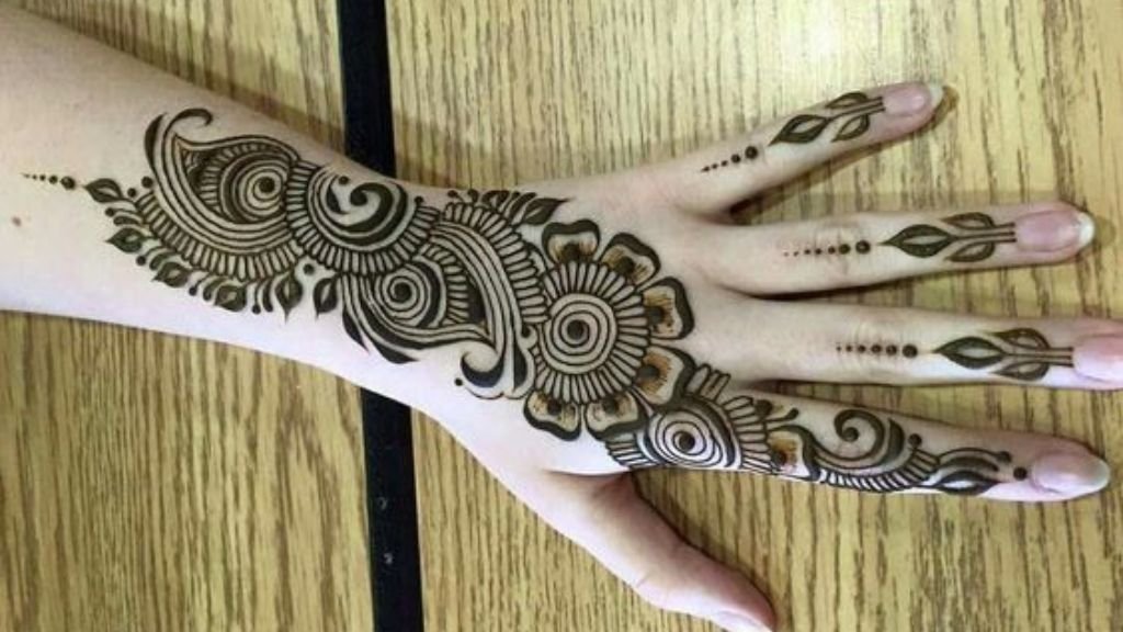 Mehendi Design Simple and Easy