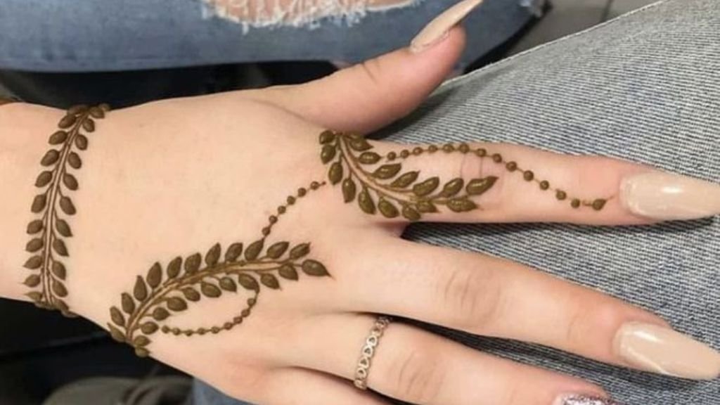 Mehendi Design Simple and Easy