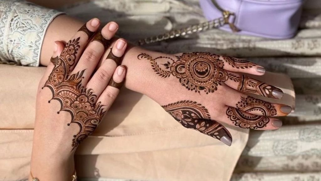 Mehndi Design of Arabic