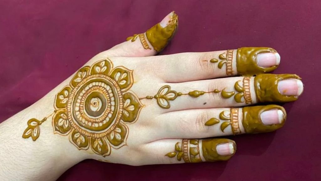 Mehndi Designs for Sawan 2024