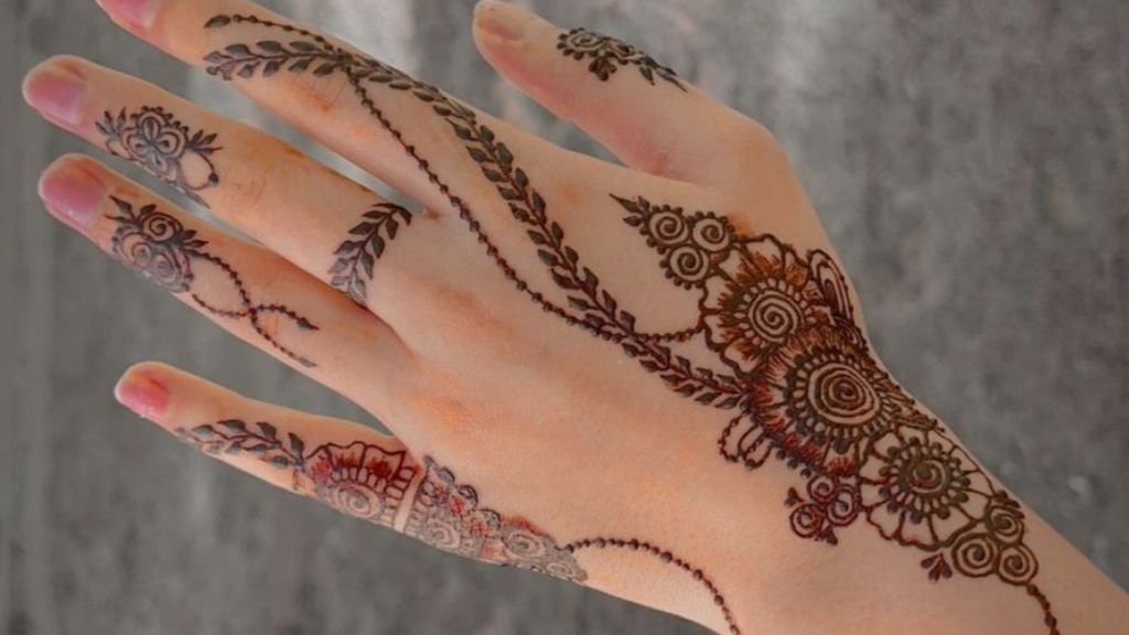 Mehndi Designs for Sawan 2024