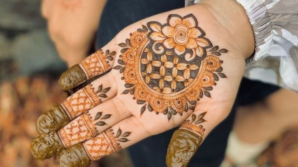 Mehndi Designs 2024