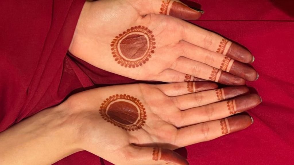 Mehendi Design Simple and Easy