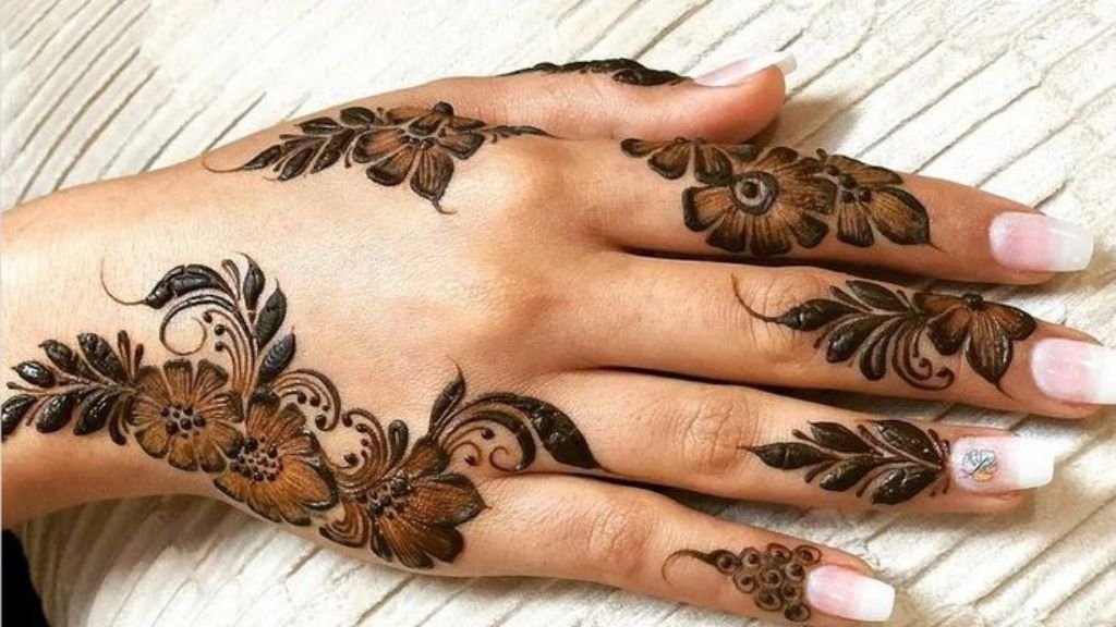 Mehendi Design Simple and Easy
